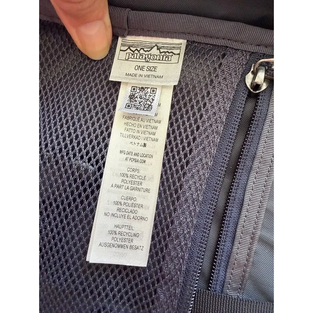 Patagonia black hole®